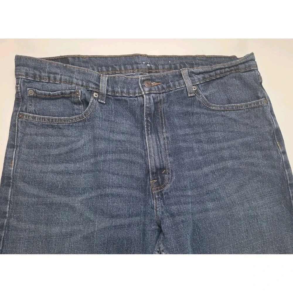 Levis signature by